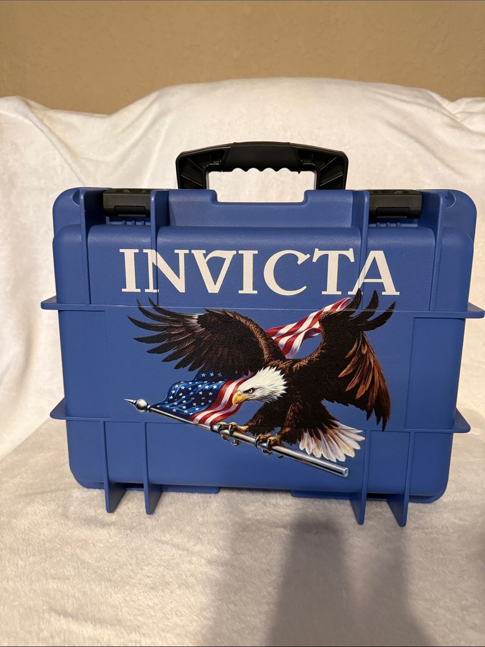 Invicta Blue Travel Case with Eagle and Flag Graphic